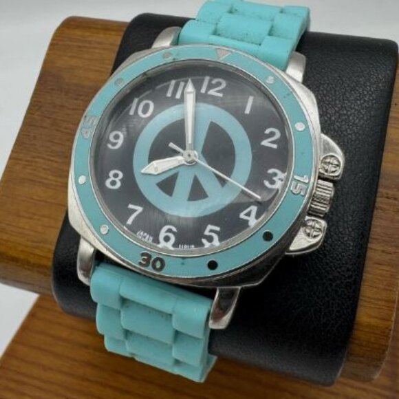 Peace Symbol Watch - Picture 3 of 5